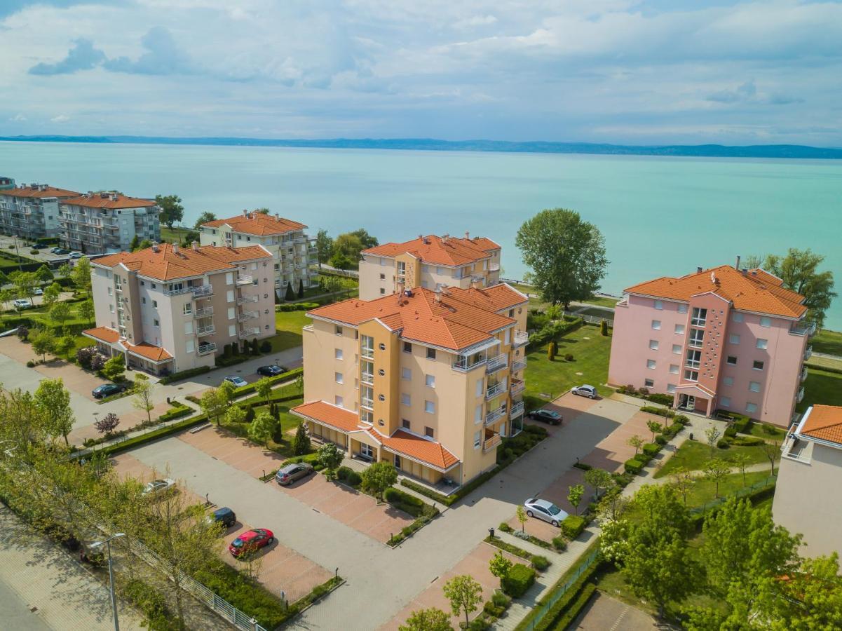 Myflat Golden Coast Panorama Apartment Siófok Eksteriør bilde