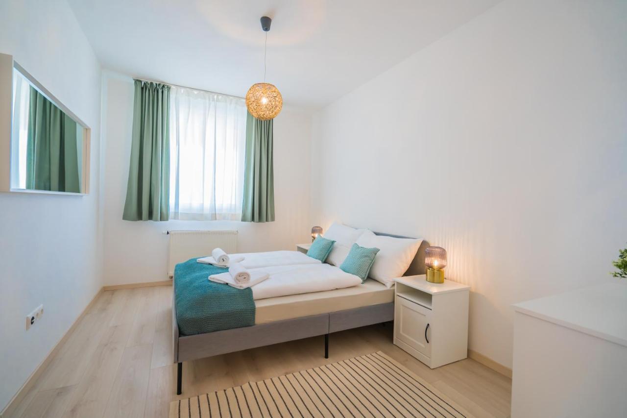 Myflat Golden Coast Panorama Apartment Siófok Eksteriør bilde